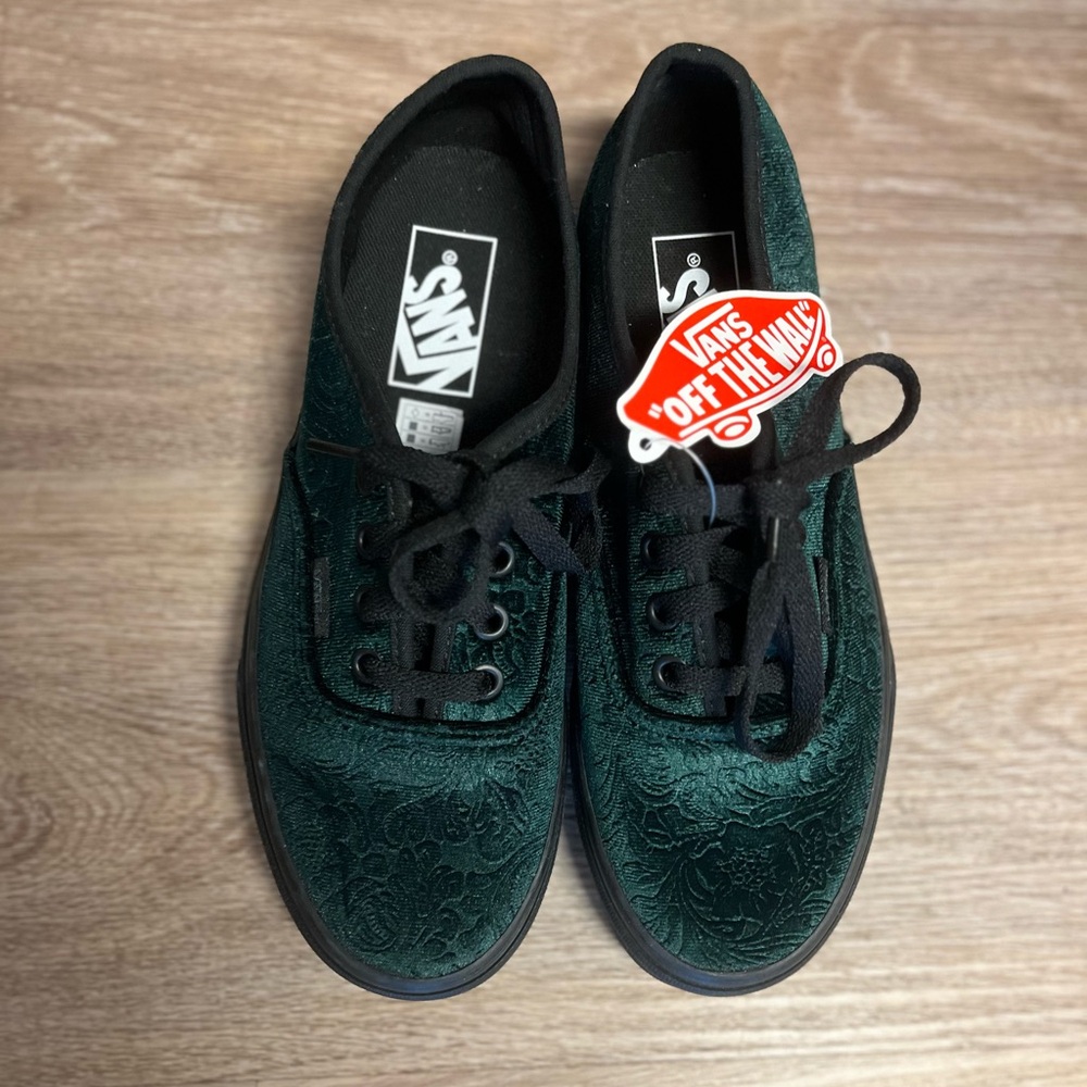 NWT Vans Velvet Jungle Green Sneakers - Picture 2 of 12